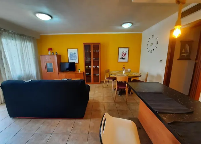 Costa Apartment