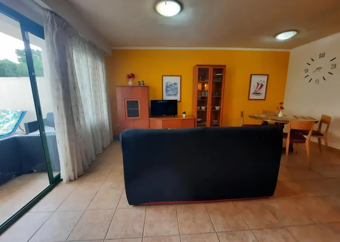 Costa Apartment